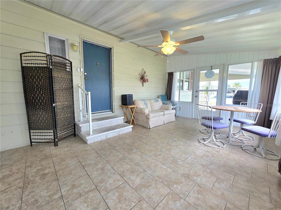 For Sale: $207,000 (2 beds, 2 baths, 1344 Square Feet)