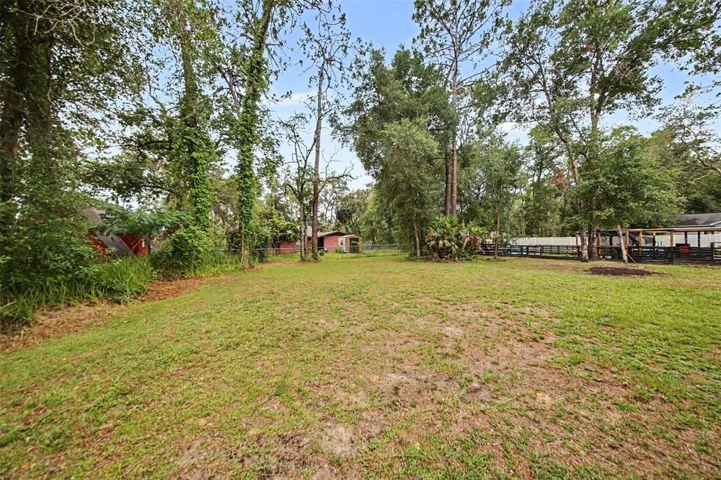 En Venta: $222,000 (3 camas, 2 baños, 1076 Pies cuadrados)