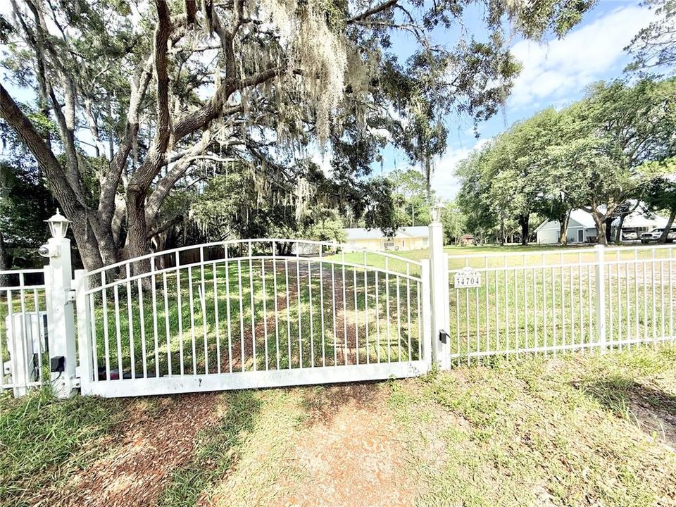 En Venta: $374,900 (3 camas, 2 baños, 1784 Pies cuadrados)