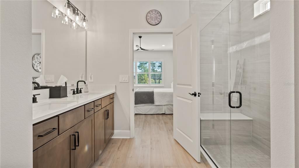 For Sale: $555,000 (3 beds, 2 baths, 2066 Square Feet)