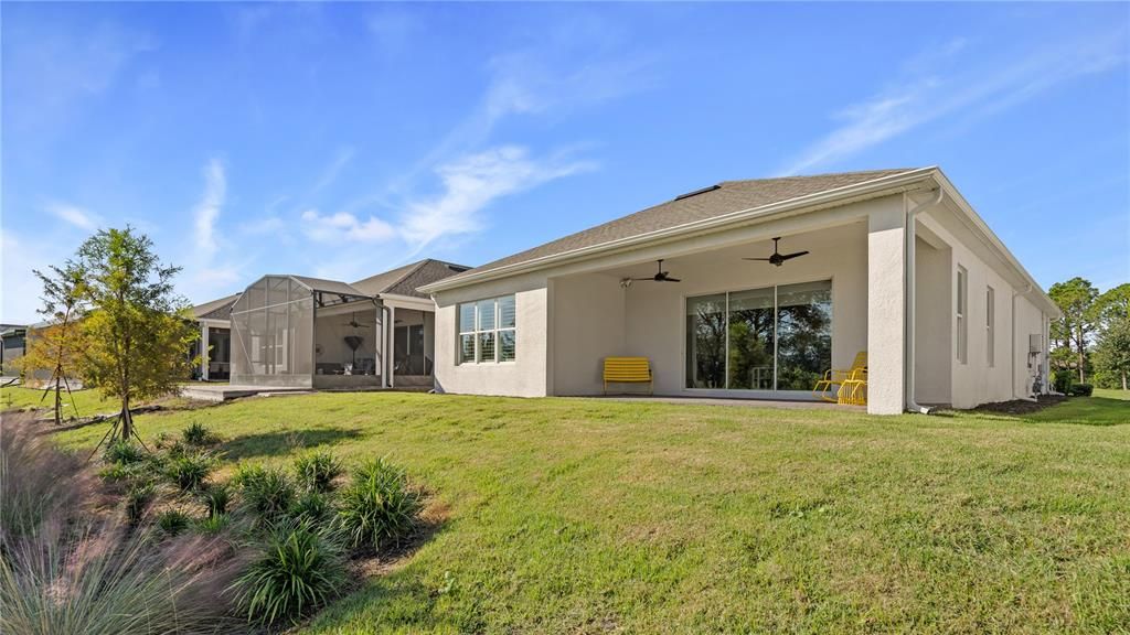 For Sale: $555,000 (3 beds, 2 baths, 2066 Square Feet)