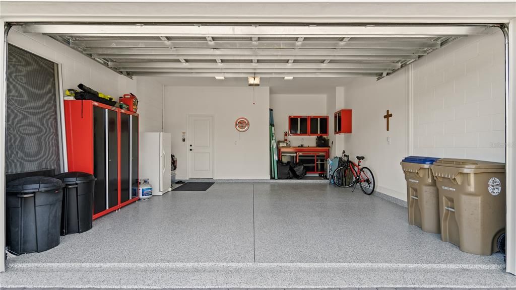 For Sale: $555,000 (3 beds, 2 baths, 2066 Square Feet)
