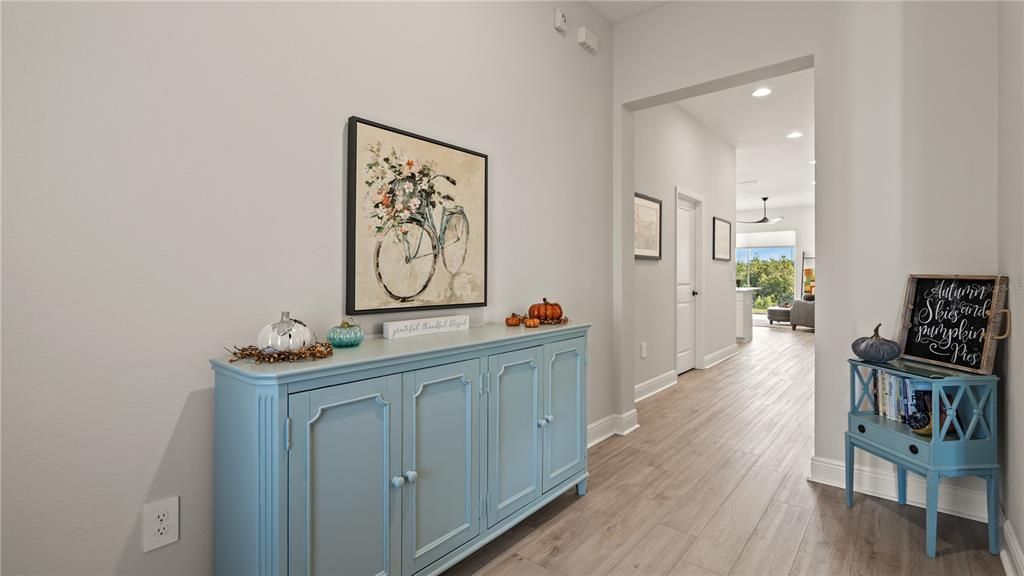 For Sale: $555,000 (3 beds, 2 baths, 2066 Square Feet)