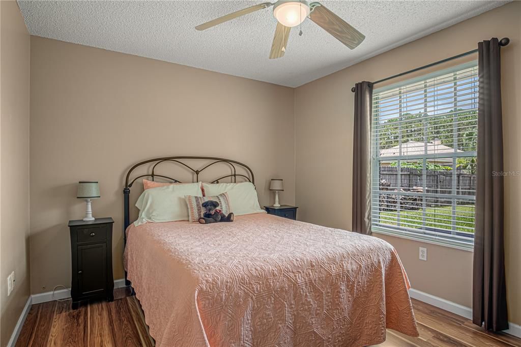 For Sale: $274,900 (3 beds, 2 baths, 1209 Square Feet)