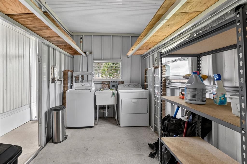 На продажу: $129,900 (2 спален, 2 ванн, 1544 Квадратных фут)