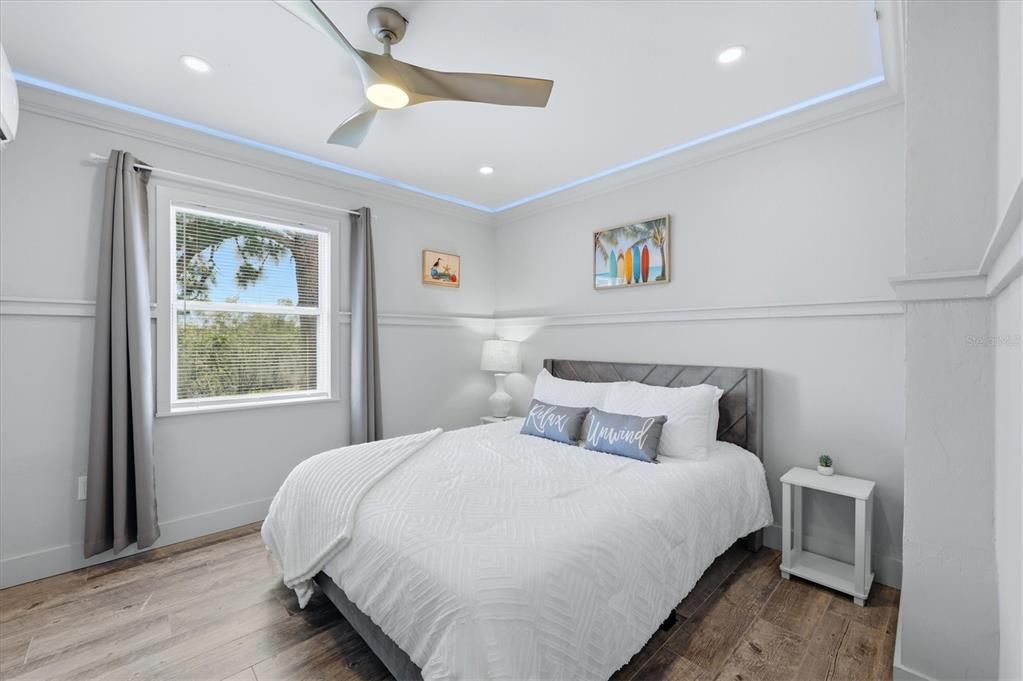 For Sale: $585,000 (3 beds, 2 baths, 1600 Square Feet)