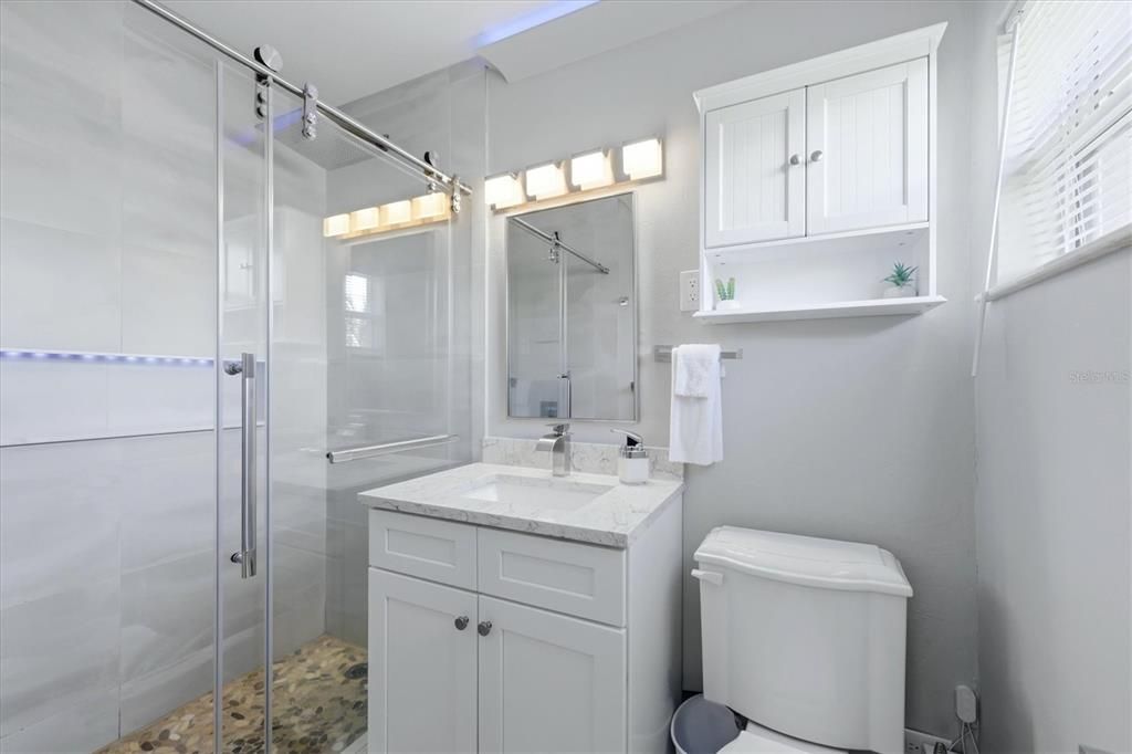 For Sale: $585,000 (3 beds, 2 baths, 1600 Square Feet)
