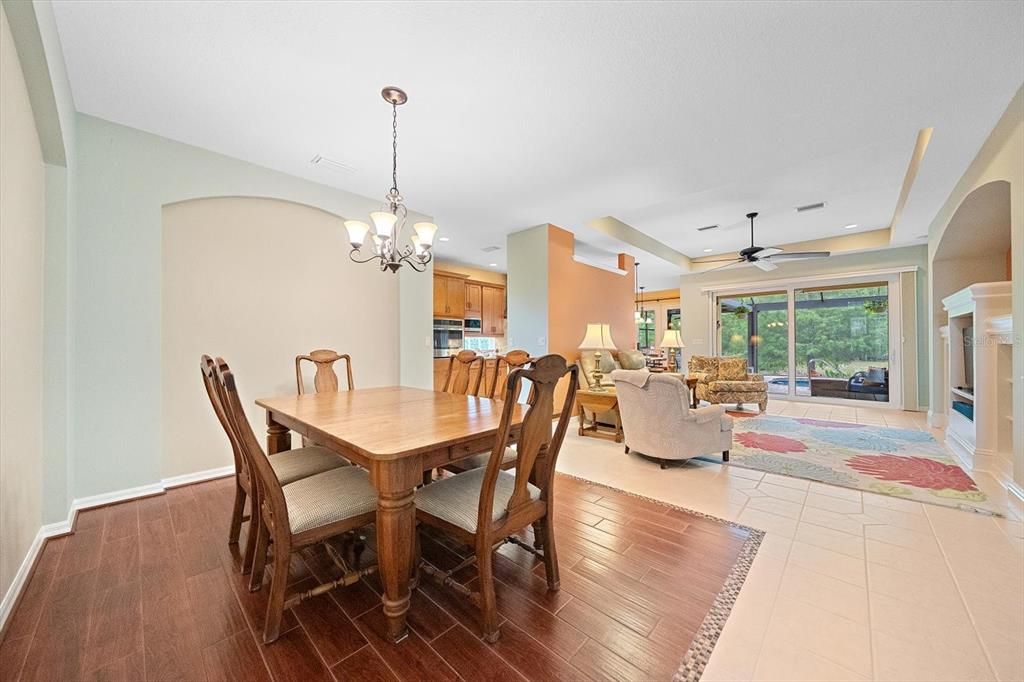 For Sale: $625,000 (4 beds, 3 baths, 2097 Square Feet)