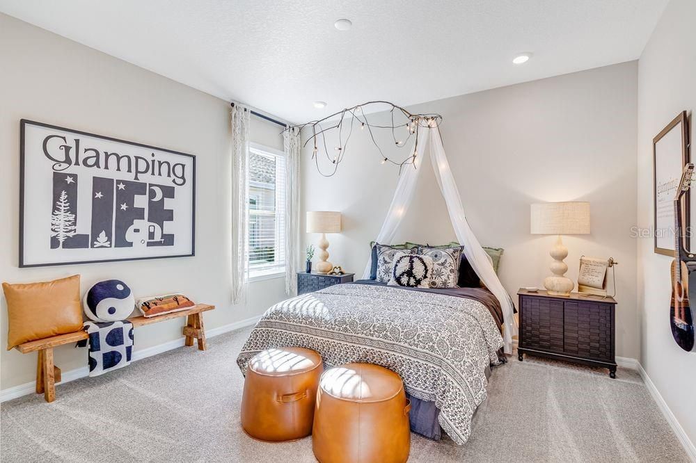 For Sale: $599,999 (4 beds, 4 baths, 2921 Square Feet)