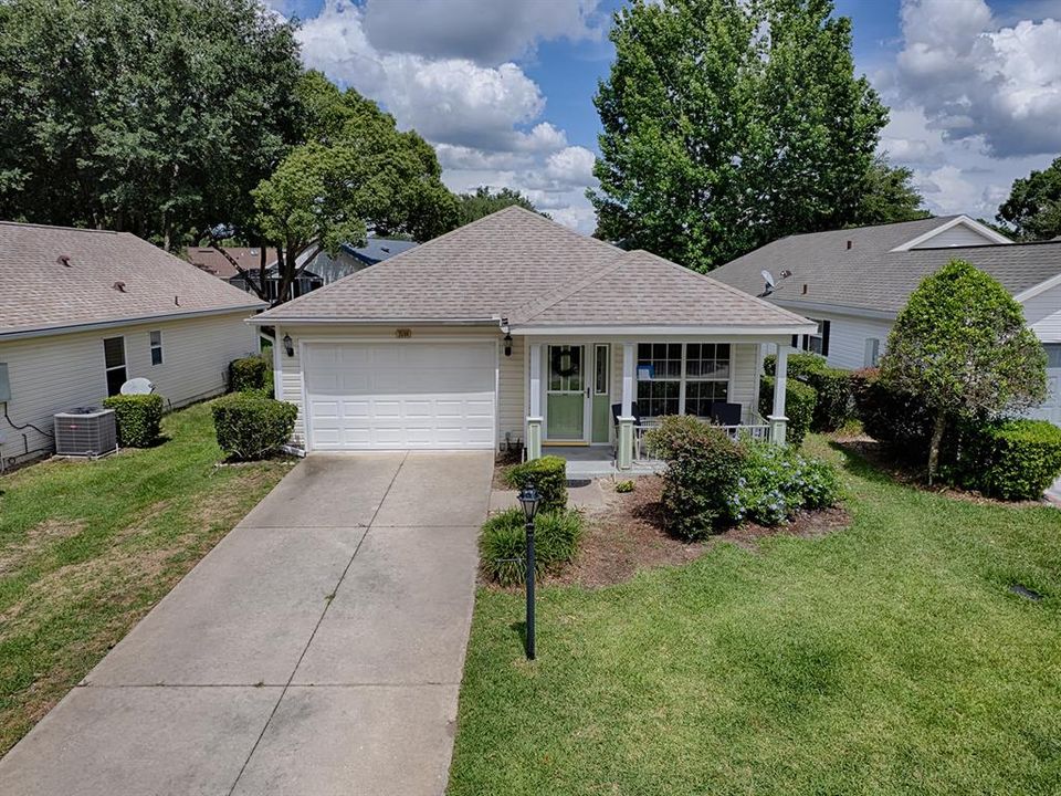 For Sale: $235,000 (2 beds, 2 baths, 1343 Square Feet)