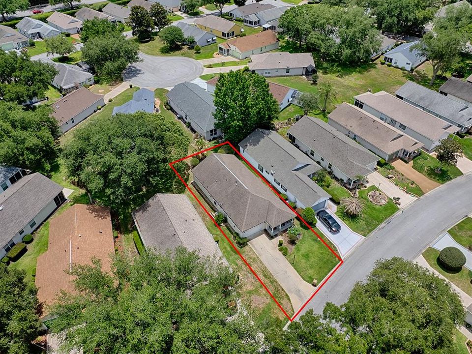 For Sale: $235,000 (2 beds, 2 baths, 1343 Square Feet)