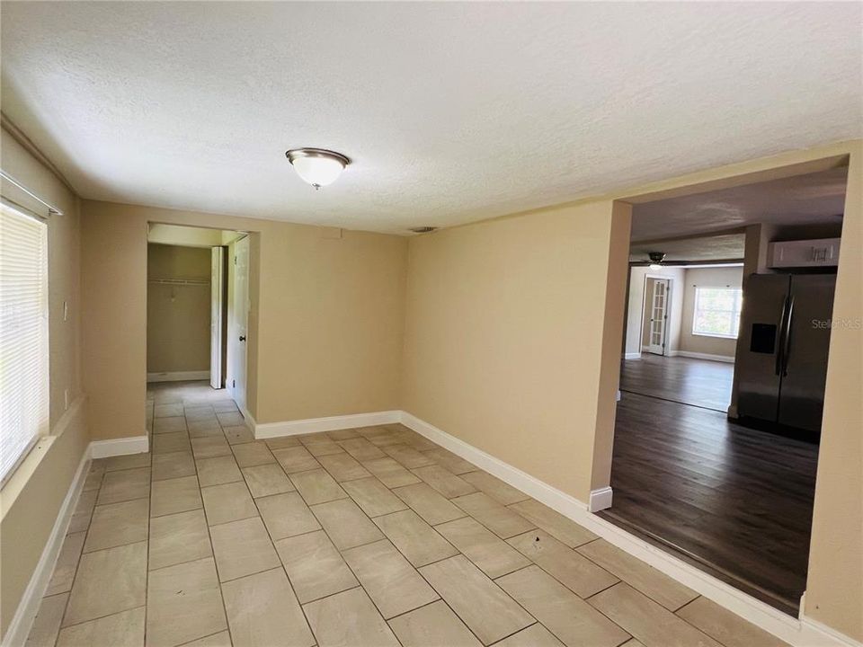For Sale: $349,900 (3 beds, 2 baths, 1776 Square Feet)