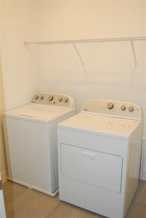 Active With Contract: $4,450 (4 beds, 2 baths, 2611 Square Feet)