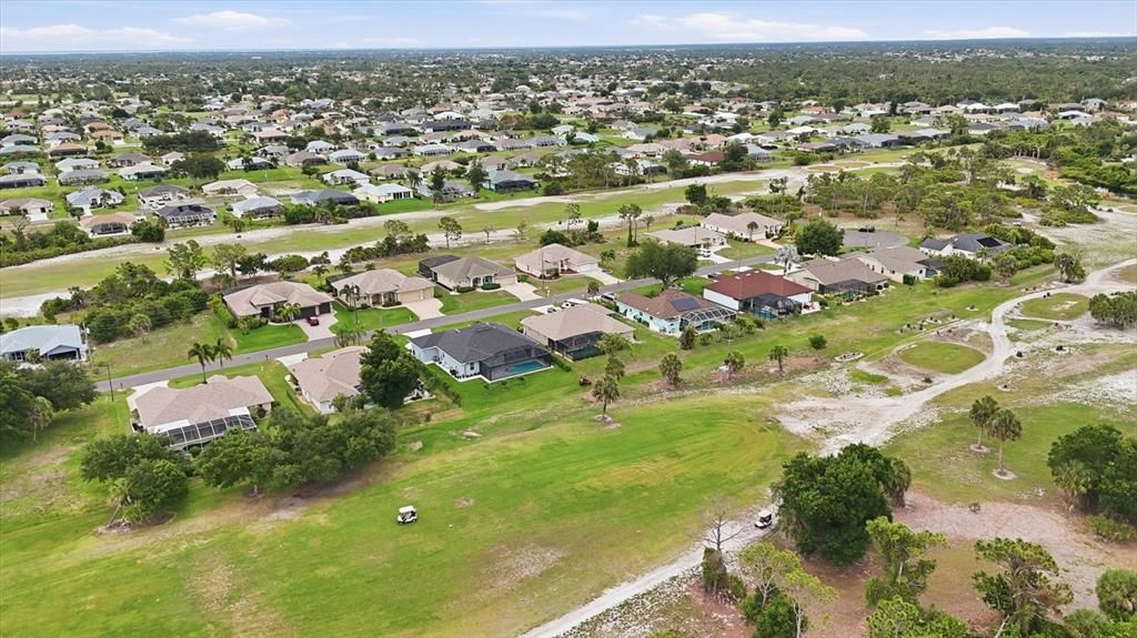 En Venta: $399,000 (3 camas, 2 baños, 2242 Pies cuadrados)