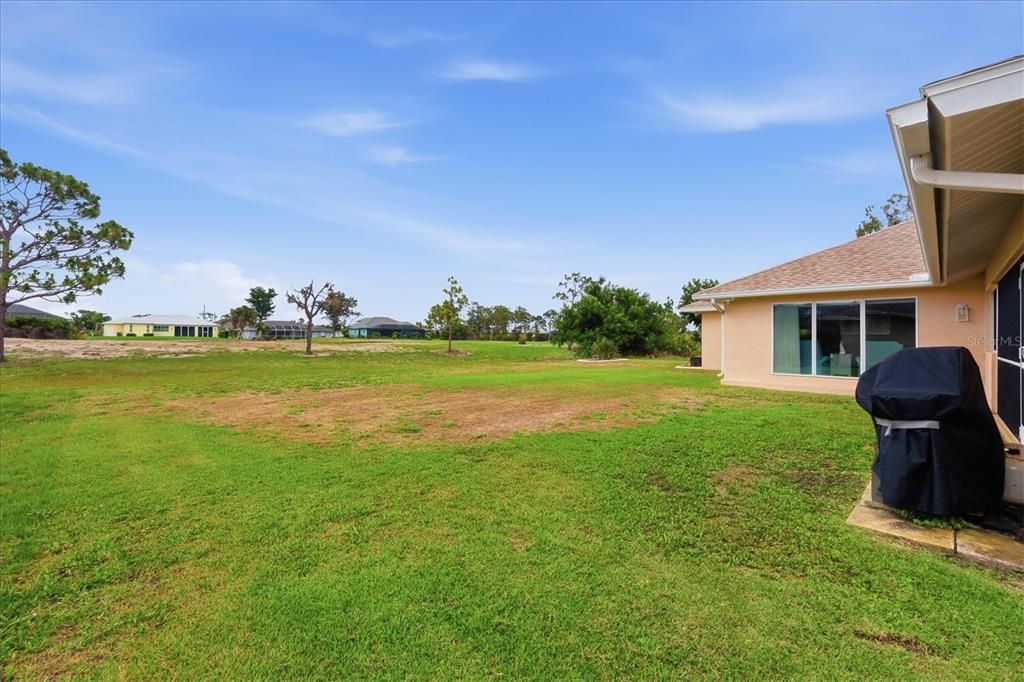 En Venta: $399,000 (3 camas, 2 baños, 2242 Pies cuadrados)