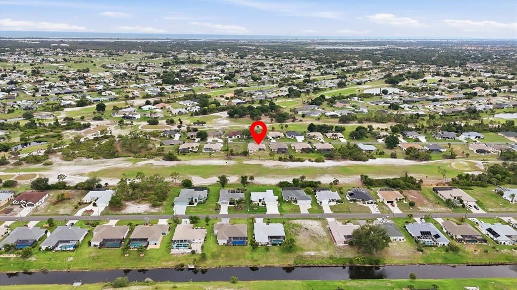 En Venta: $399,000 (3 camas, 2 baños, 2242 Pies cuadrados)