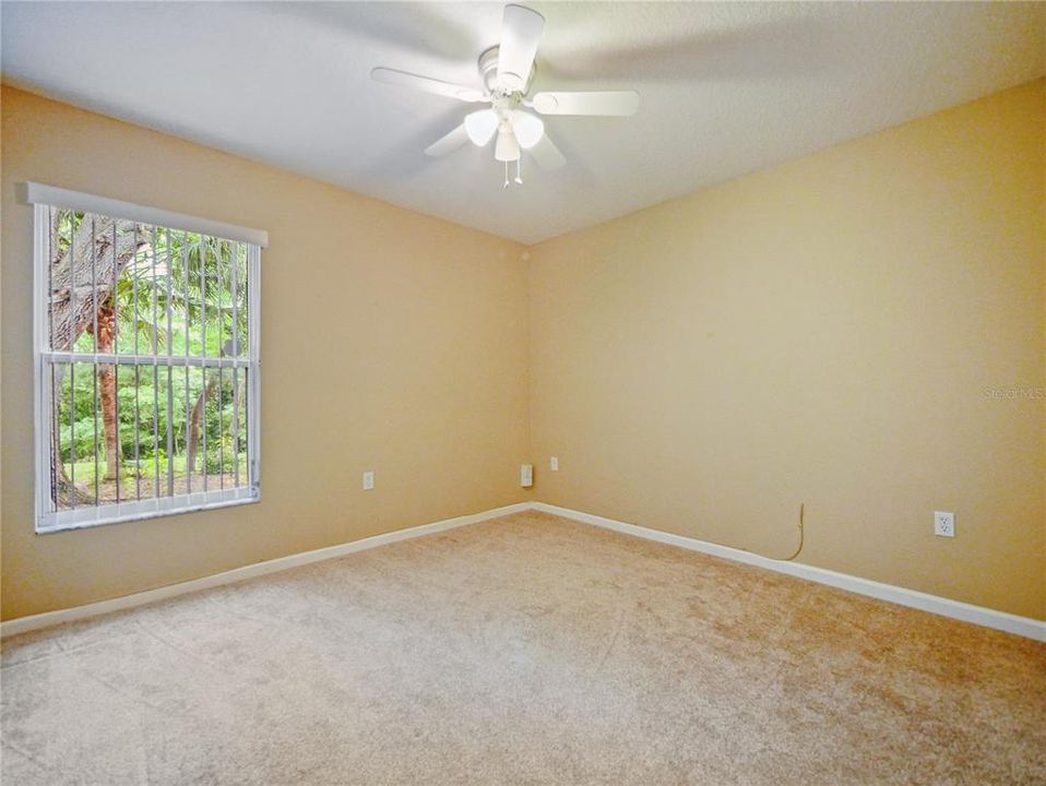 For Sale: $349,900 (3 beds, 2 baths, 1501 Square Feet)