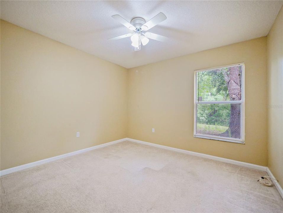 For Sale: $349,900 (3 beds, 2 baths, 1501 Square Feet)