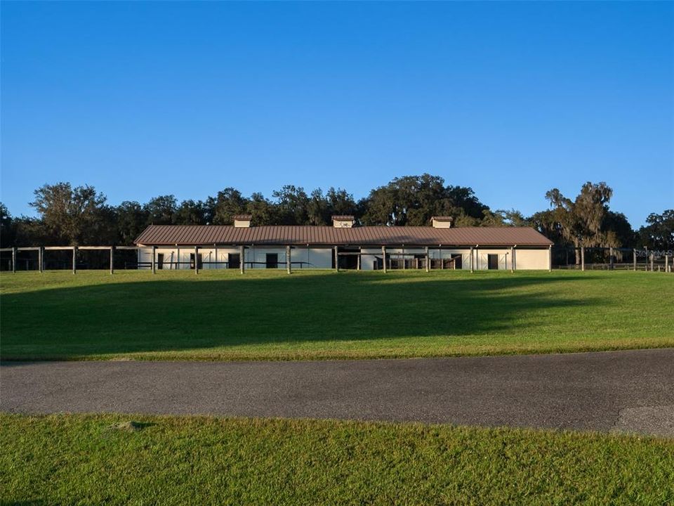 En Venta: $7,885,000 (5 camas, 2 baños, 6818 Pies cuadrados)