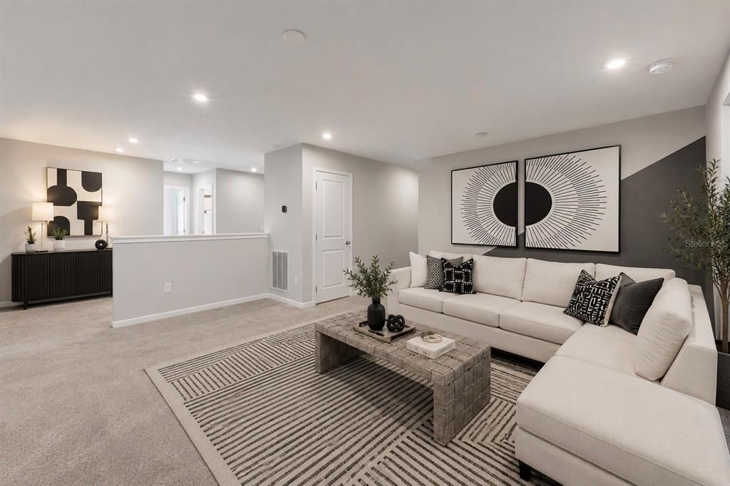 En Venta: $469,900 (4 camas, 3 baños, 2574 Pies cuadrados)