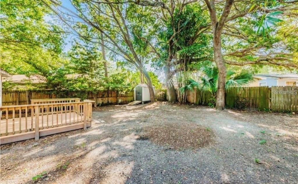 For Sale: $585,000 (3 beds, 1 baths, 908 Square Feet)