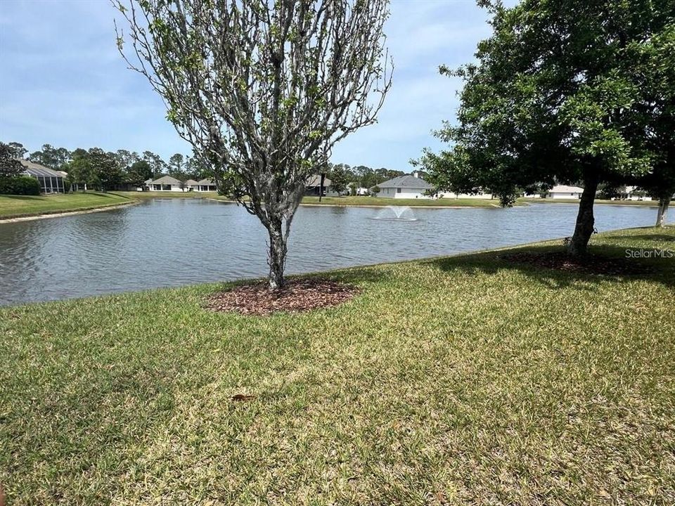 For Rent: $1,900 (3 beds, 2 baths, 1939 Square Feet)