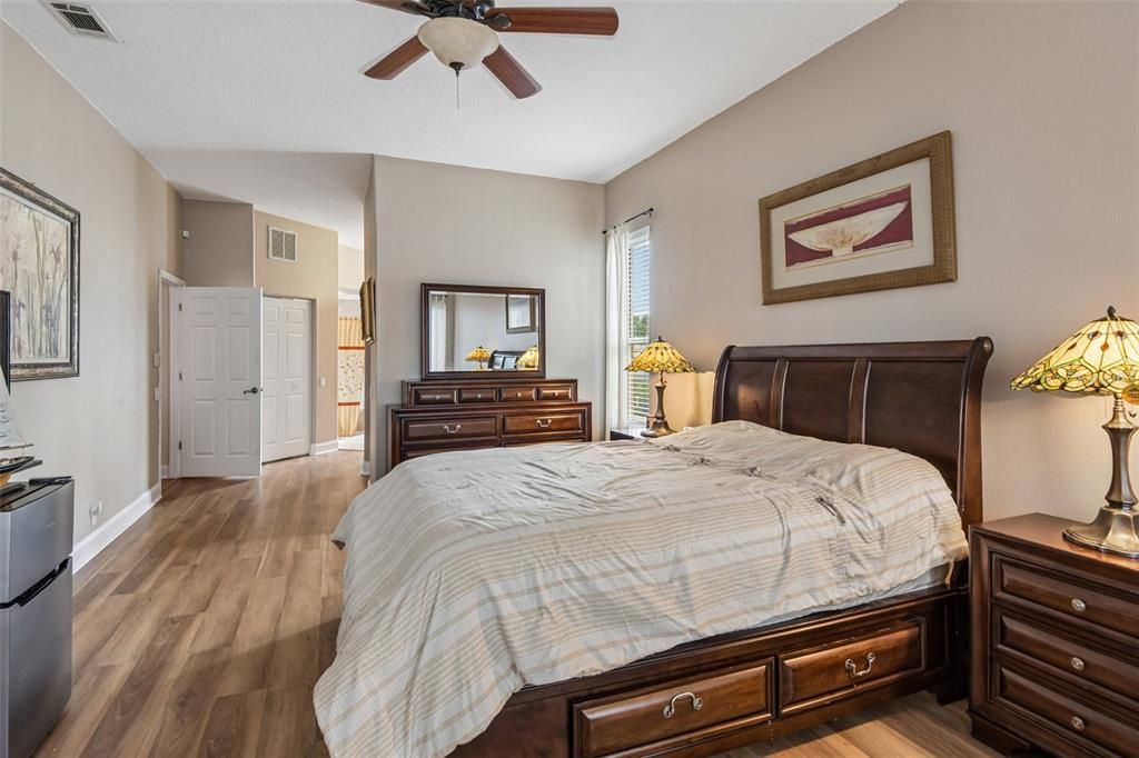 For Sale: $430,000 (3 beds, 2 baths, 2781 Square Feet)