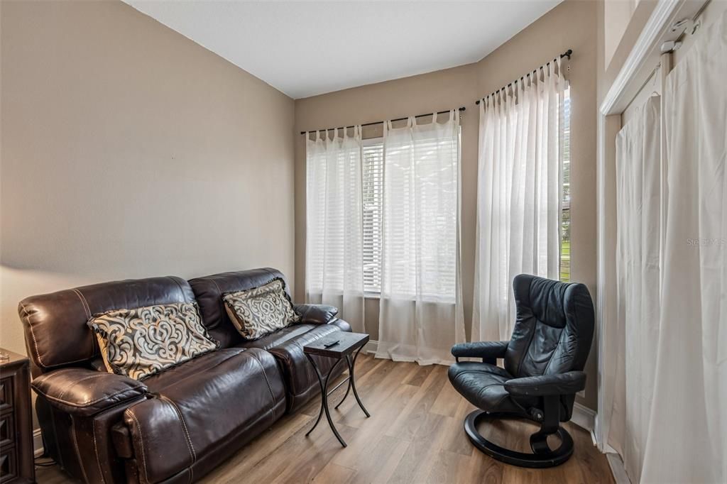For Sale: $430,000 (3 beds, 2 baths, 2781 Square Feet)
