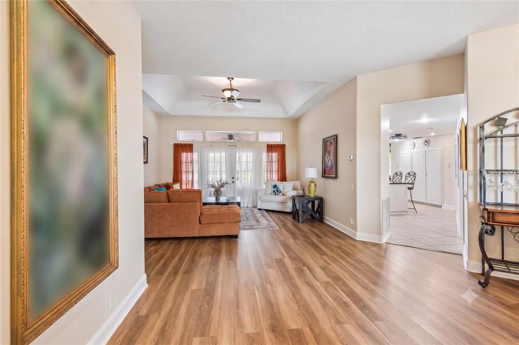 For Sale: $430,000 (3 beds, 2 baths, 2781 Square Feet)