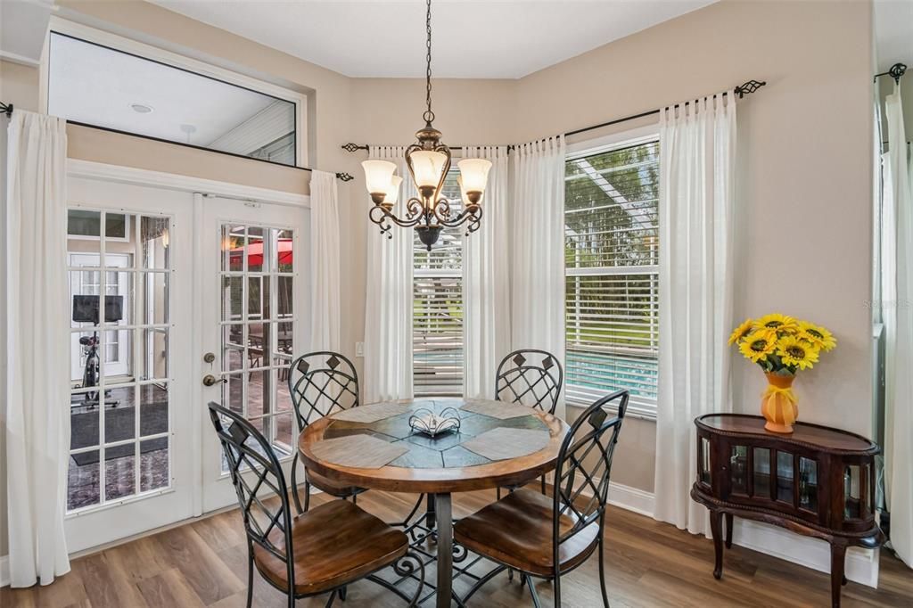 For Sale: $430,000 (3 beds, 2 baths, 2781 Square Feet)