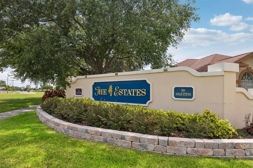 For Sale: $430,000 (3 beds, 2 baths, 2781 Square Feet)