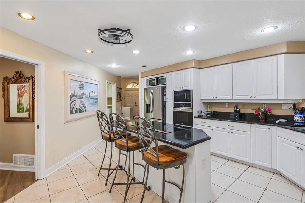 For Sale: $430,000 (3 beds, 2 baths, 2781 Square Feet)