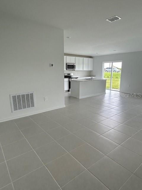 For Rent: $1,800 (3 beds, 2 baths, 1487 Square Feet)