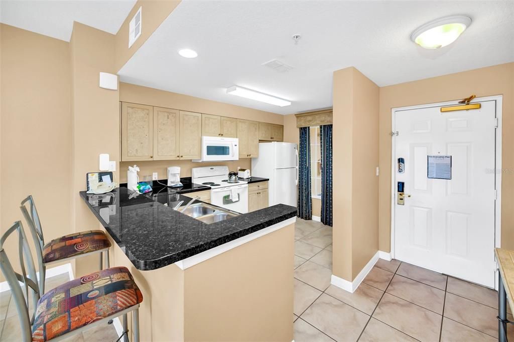 For Rent: $2,100 (2 beds, 2 baths, 1178 Square Feet)