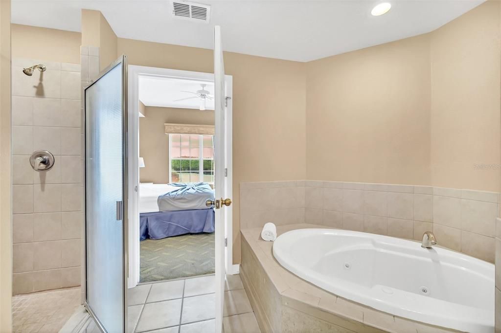 For Rent: $2,100 (2 beds, 2 baths, 1178 Square Feet)
