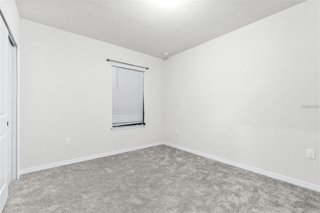 For Rent: $2,100 (3 beds, 2 baths, 1659 Square Feet)