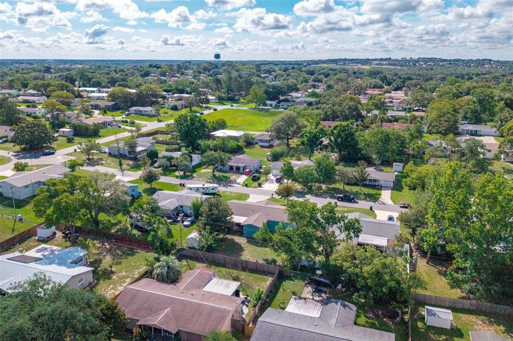 En Venta: $229,000 (3 camas, 2 baños, 2150 Pies cuadrados)