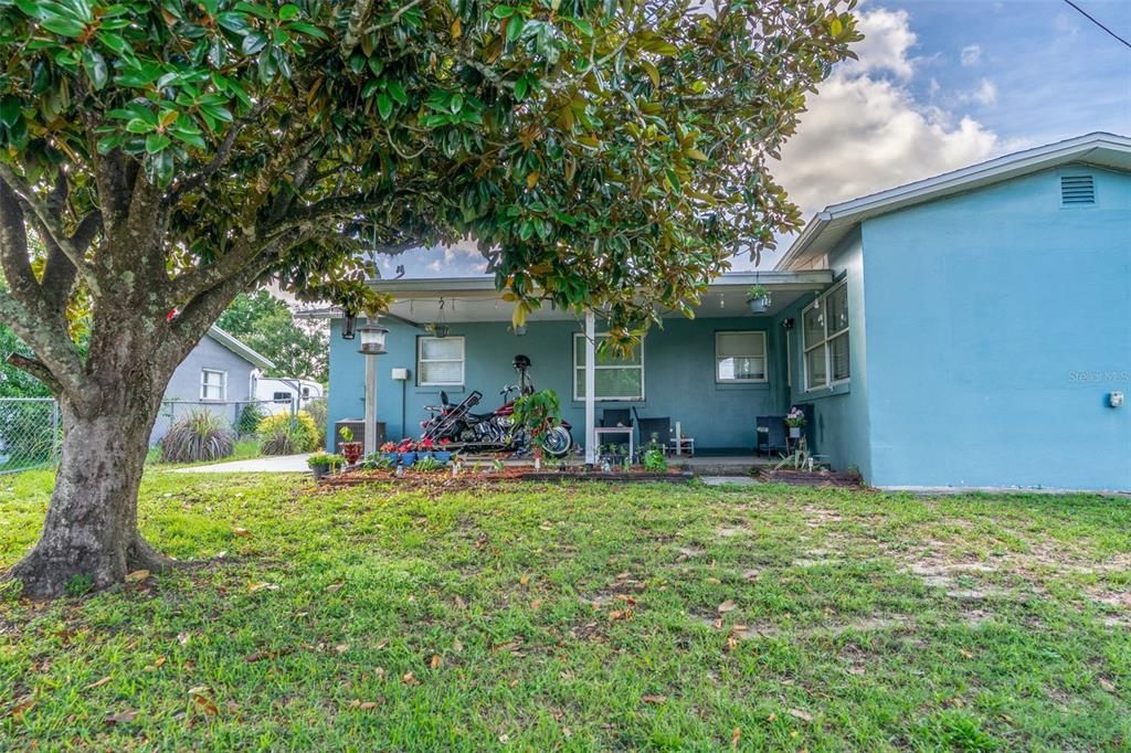 En Venta: $229,000 (3 camas, 2 baños, 2150 Pies cuadrados)