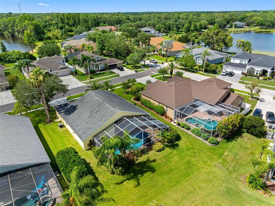 На продажу: $799,999 (4 спален, 3 ванн, 2563 Квадратных фут)