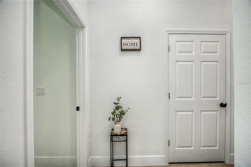 For Sale: $325,000 (4 beds, 2 baths, 1903 Square Feet)