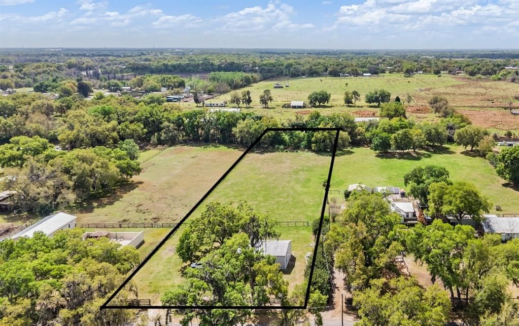 Activo con contrato: $250,000 (2.17 acres)
