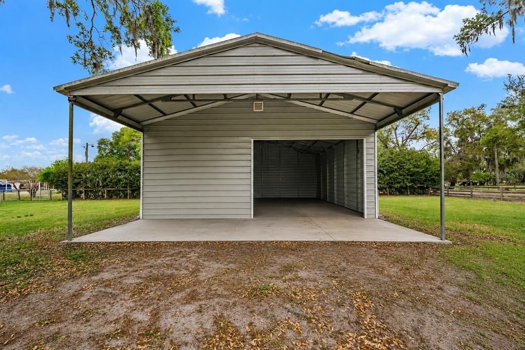 Activo con contrato: $250,000 (2.17 acres)