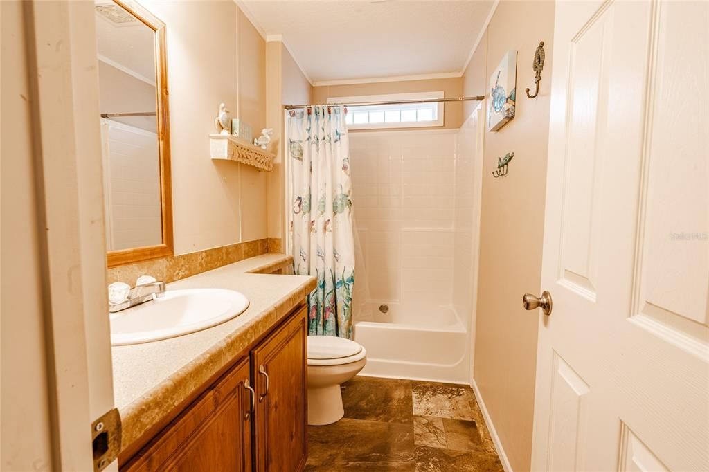 For Sale: $375,000 (4 beds, 2 baths, 1736 Square Feet)