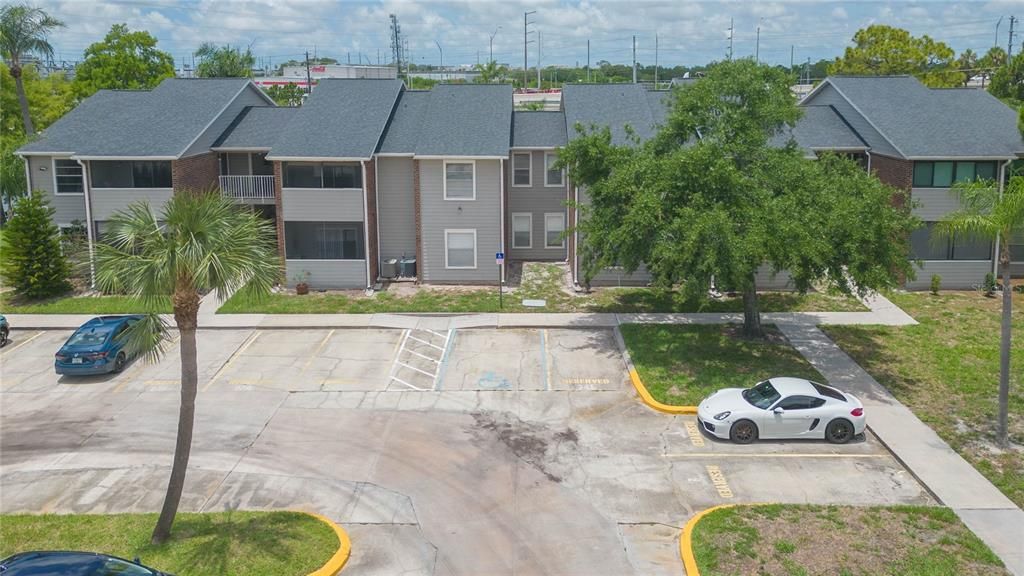 For Sale: $127,500 (1 beds, 1 baths, 525 Square Feet)