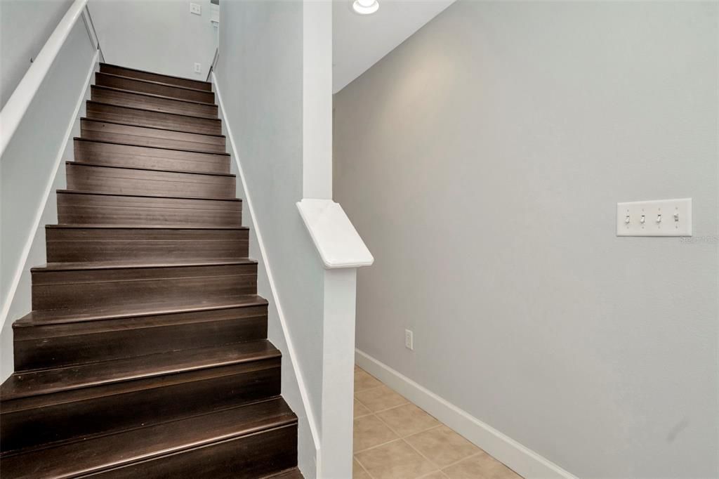 For Rent: $4,000 (3 beds, 3 baths, 1971 Square Feet)