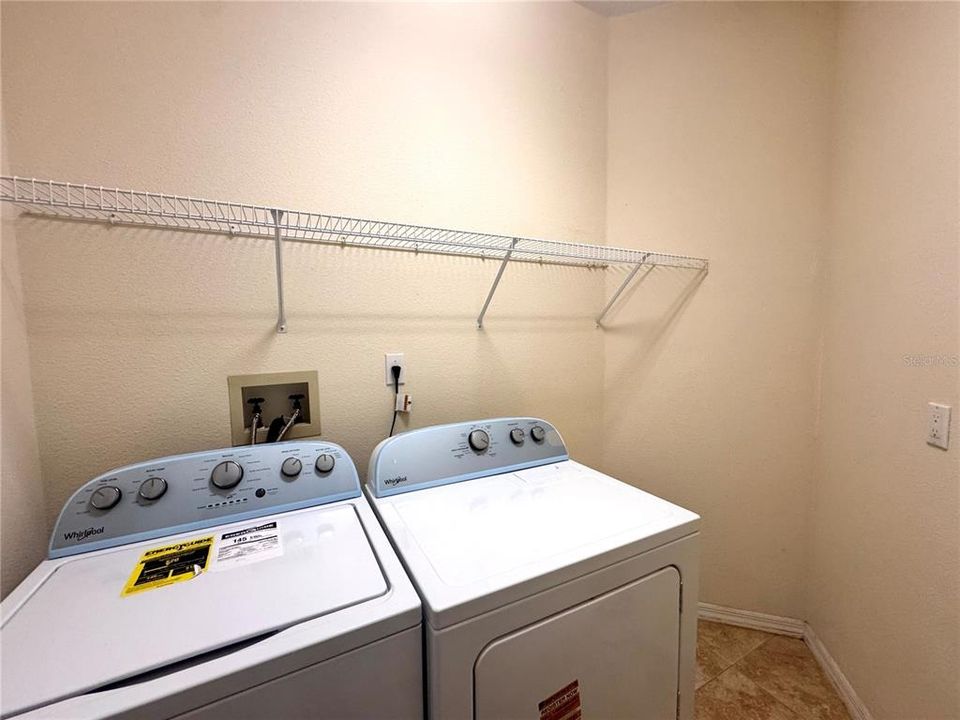 For Rent: $3,399 (4 beds, 2 baths, 2288 Square Feet)
