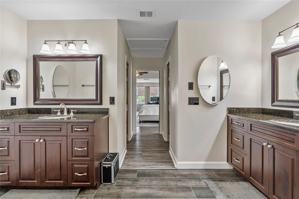 For Sale: $619,900 (4 beds, 2 baths, 2151 Square Feet)