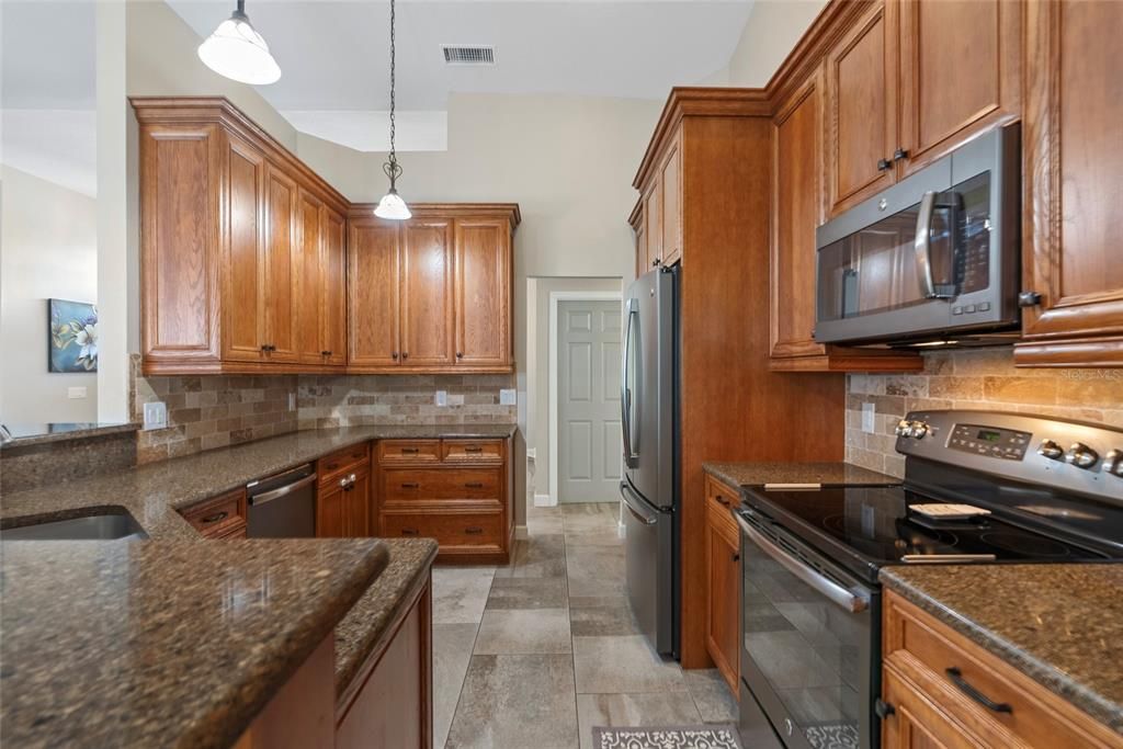 For Sale: $619,900 (4 beds, 2 baths, 2151 Square Feet)