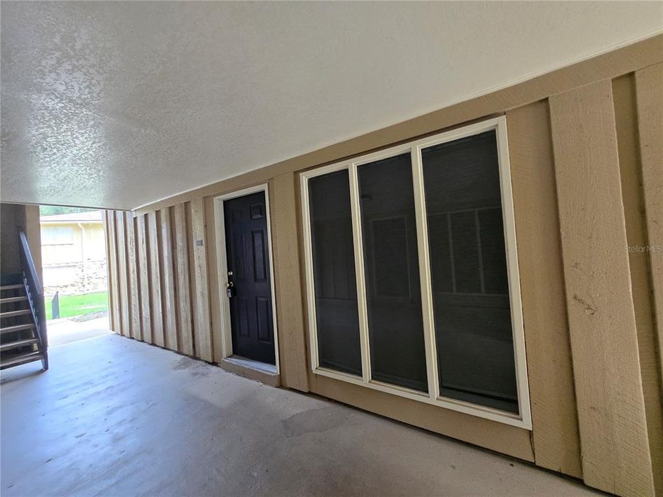 For Rent: $1,275 (2 beds, 2 baths, 900 Square Feet)