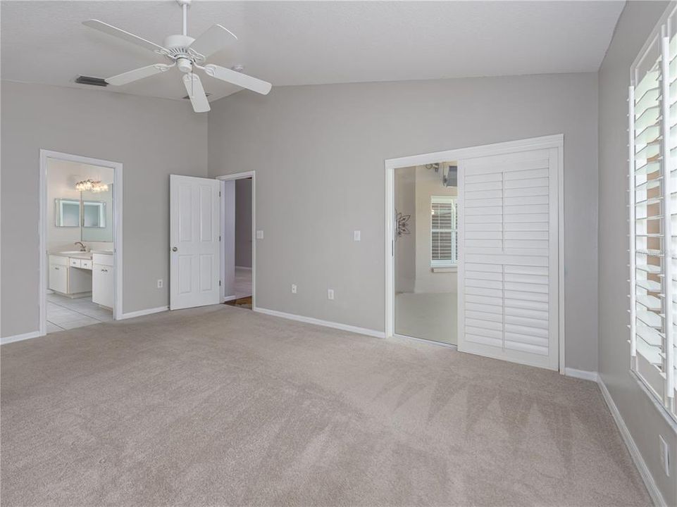 For Rent: $4,500 (4 beds, 3 baths, 2598 Square Feet)
